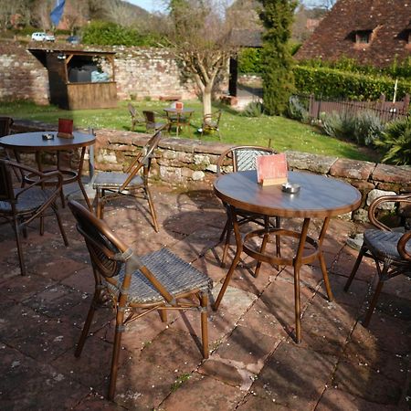 Chateau De Vassinhac Chambres D'Hotes Collonges La Rouge Exterior photo