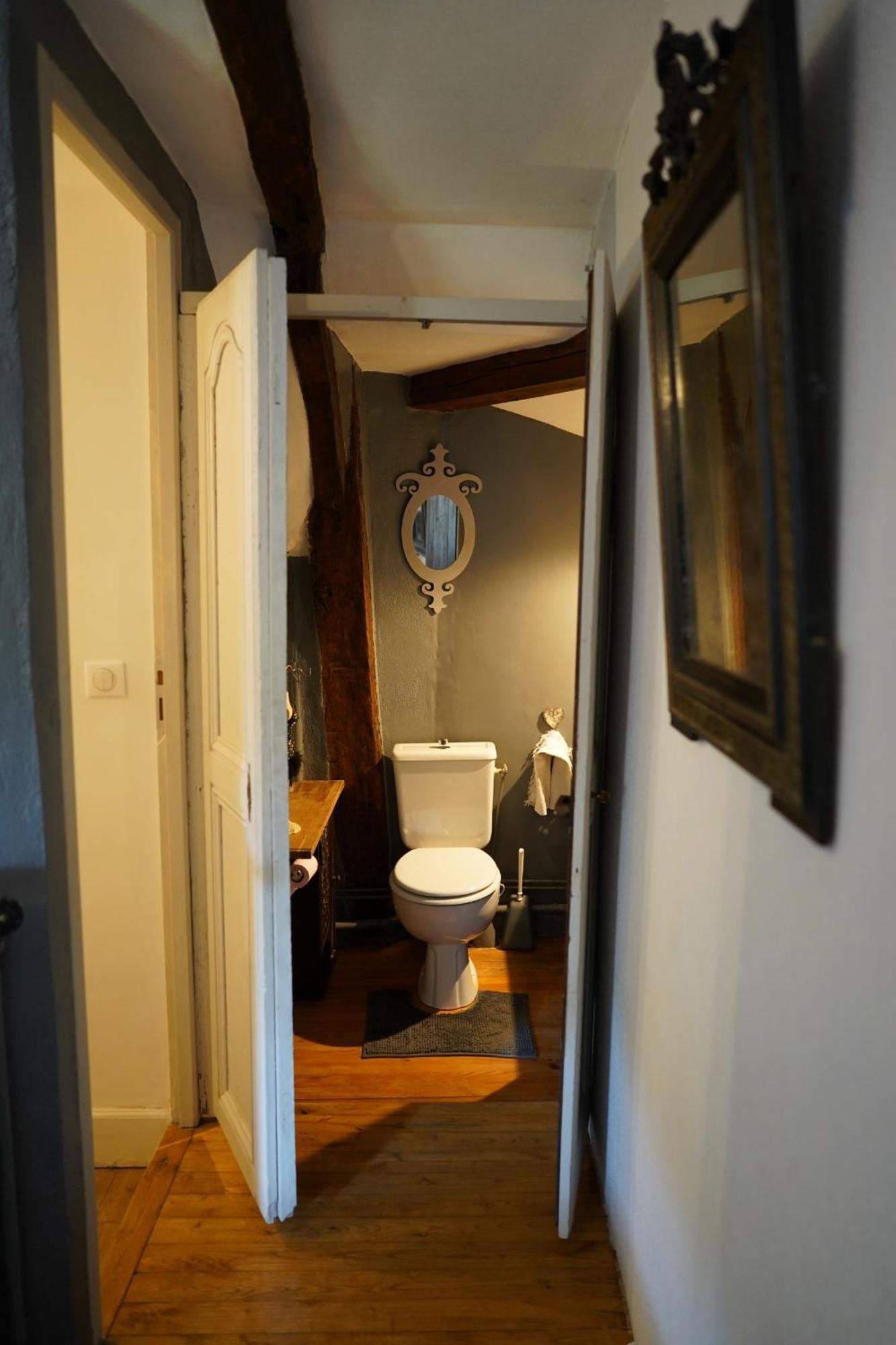 Chateau De Vassinhac Chambres D'Hotes Collonges La Rouge Room photo